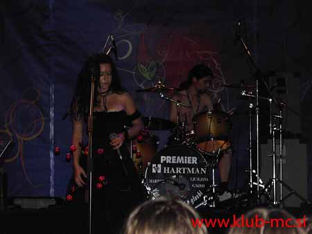 PIC00566