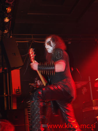 P3233242