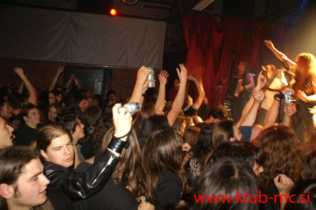 20061021Korpiklaani_083
