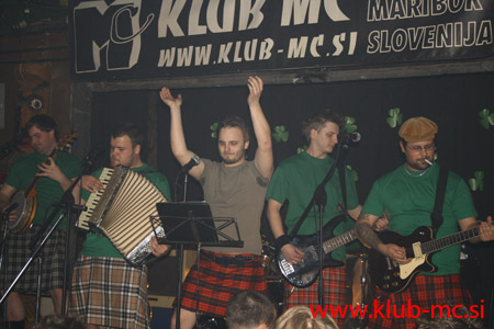 20070316MC-IRISH PARTY-KRI082