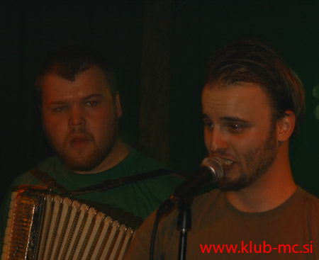 20070316MC-IRISH PARTY-KRI150