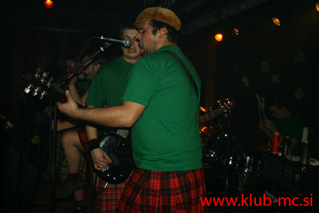 20070316MC-IRISH PARTY-KRI178