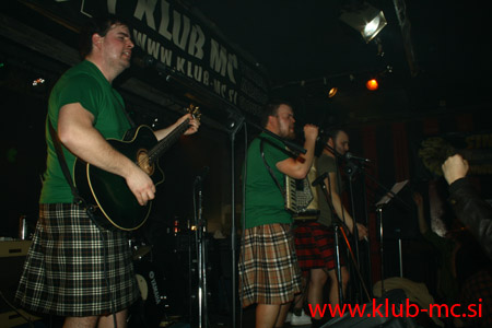 20070316MC-IRISH PARTY-KRI195