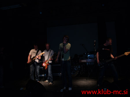 MADSEN_13-4-2007_047