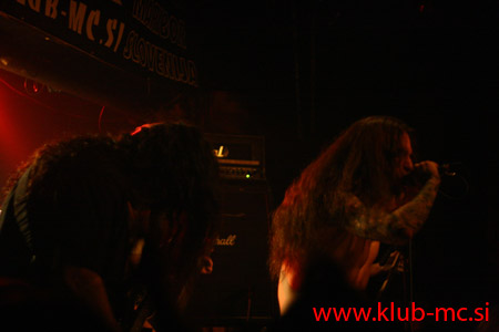 VITAL REMAINS(Usa)004