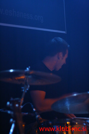 ESHA NESS(Ger) 018