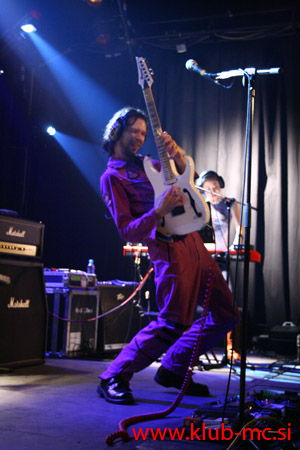 PAUL GILBERT_030