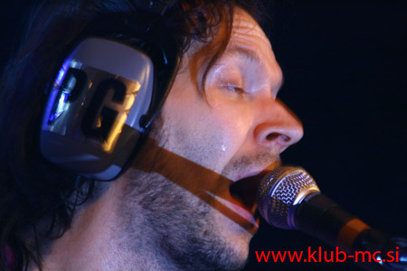 PAUL GILBERT_044