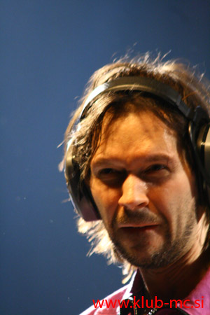 PAUL GILBERT_049