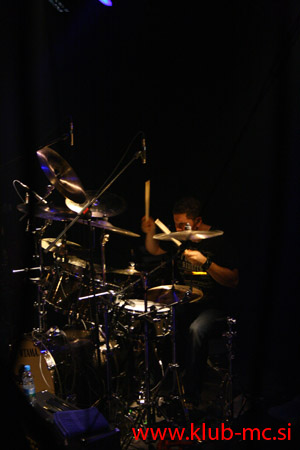 PAUL GILBERT_059