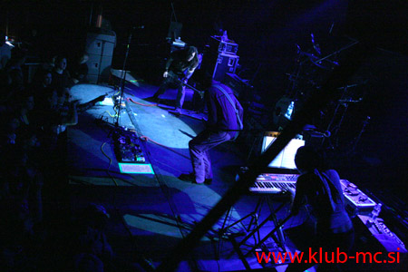 PAUL GILBERT_066