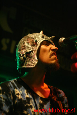 NANOWAR(It)_024