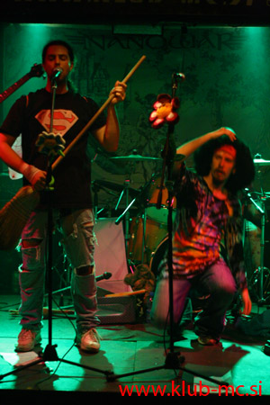 NANOWAR(It)_038