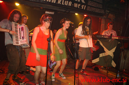 SHIBAGRUND_DUBZILLA_20070602_166
