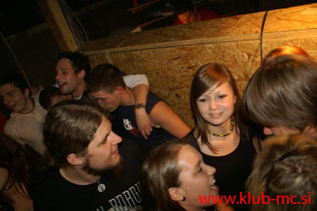 MC_MEMBERS_PARTY_022