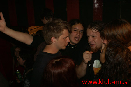 MC_MEMBERS_PARTY_035