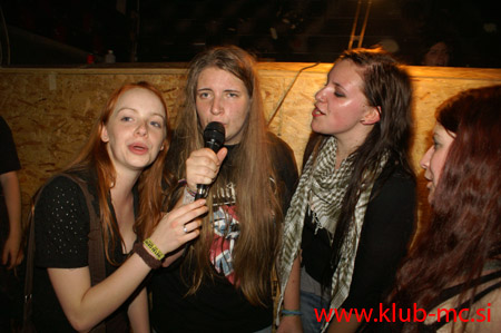 MC_MEMBERS_PARTY_041