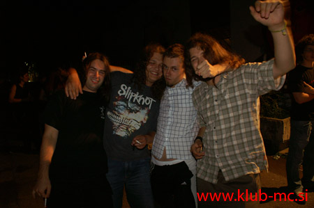 MC_MEMBERS_PARTY_057