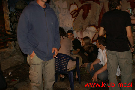 MC_MEMBERS_PARTY_061