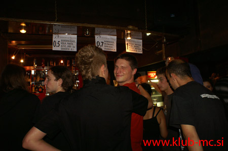 MC_MEMBERS_PARTY_072