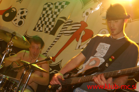 KLUBMC_20071011_LOSNIPPLES_007