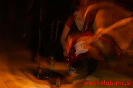 KLUBMC_20080301_GLAMOUR_STREET_080