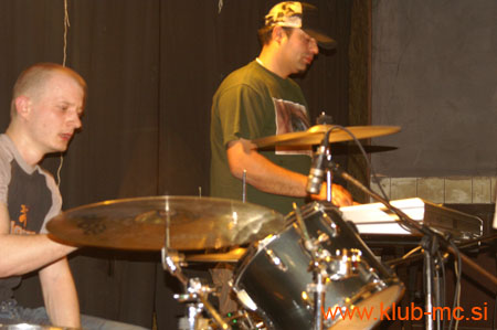 20080426_KLUB_MC_AGGRESSIVE_SNAIL_ATTACK_029