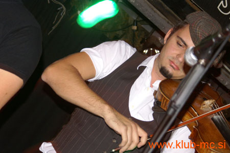 20080919-A_KLUB_MC_HAPPY_OL_MCWEASEL_035