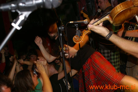 20080919-A_KLUB_MC_HAPPY_OL_MCWEASEL_070