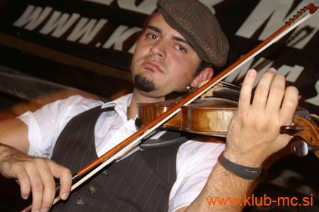 20080919-A_KLUB_MC_HAPPY_OL_MCWEASEL_136