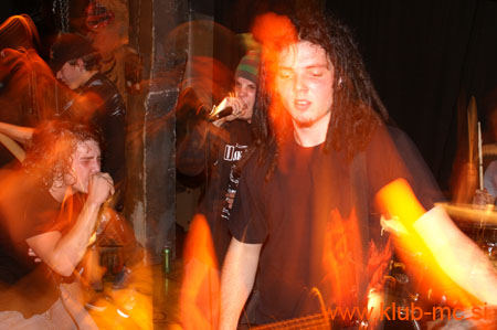 20081004-A_KLUB_MC_VOICE_OF_VIOLENCE_080