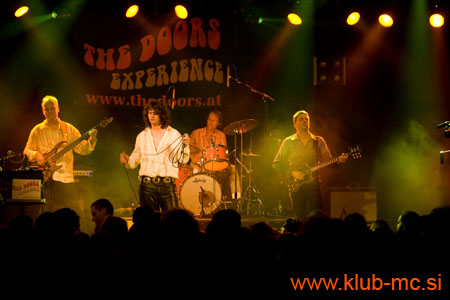 20081108_STUK_THE_DOORS_EXPERIENCE_038