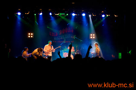 20081108_STUK_THE_DOORS_EXPERIENCE_045