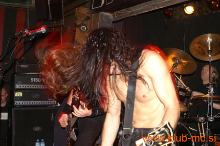 20081129MCA_ENSLAVED_MC_113