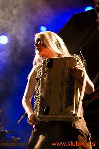 20090214_Dragonforce_Turisas013