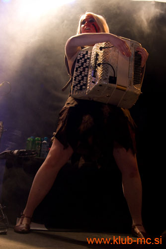 20090214_Dragonforce_Turisas015