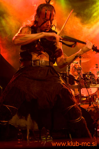 20090214_Dragonforce_Turisas017