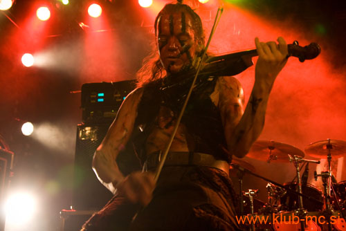 20090214_Dragonforce_Turisas022