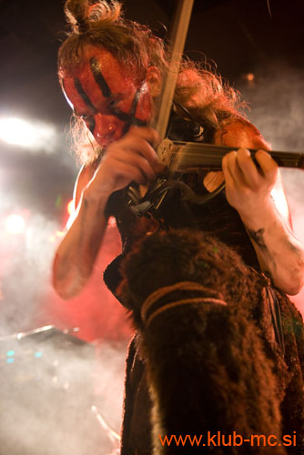20090214_Dragonforce_Turisas024