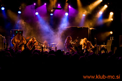 20090214_Dragonforce_Turisas035