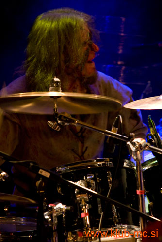 20090214_Dragonforce_Turisas040
