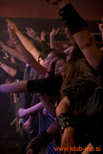 20090214_Dragonforce_Turisas044