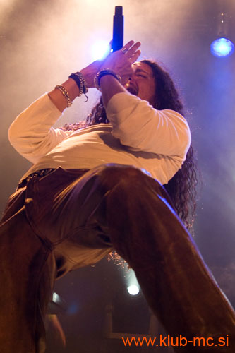 20090214_Dragonforce_Turisas062