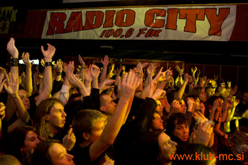 20090214_Dragonforce_Turisas080
