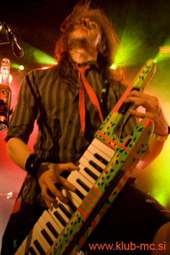 20090214_Dragonforce_Turisas084