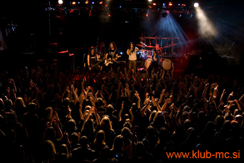 20090214_Dragonforce_Turisas089
