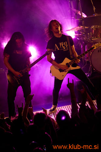20090214_Dragonforce_Turisas090