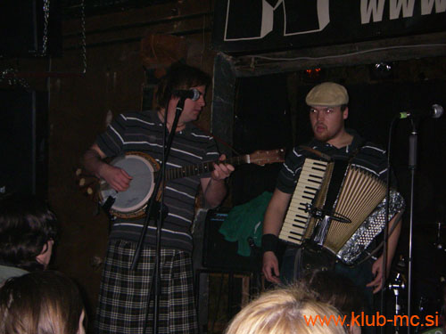 20090314_StPatricksDay_HappyOlMcWeasel_02