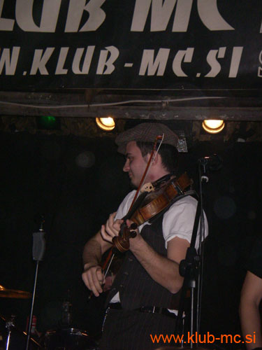 20090314_StPatricksDay_HappyOlMcWeasel_14