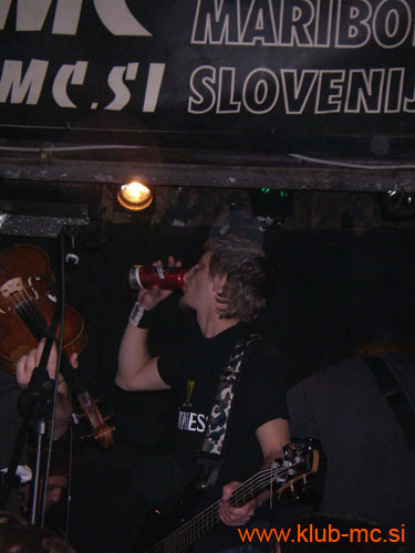 20090314_StPatricksDay_HappyOlMcWeasel_16